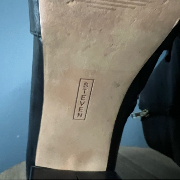 Steven Shooter Kiltie Booties - Picture 10 of 11